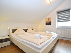 Ferienhaus | 2 Schlafzimmer, individuell eingerichtet