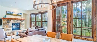 Luxury Mountainside Condo: Ski-In/Out Complex, Stunning Views, Great Location!