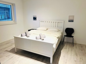 House, 5 Bedrooms, Accessible, Smoking | 5 bedrooms - Big House for 10 People (Binningen)