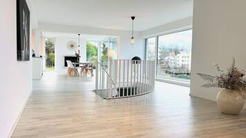 Ferienhaus, 5 Schlafzimmer, barrierefrei, Raucher | Wohnzimmer