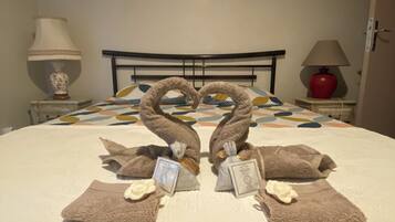 1 chambre, fer et planche à repasser, Wi-Fi, draps fournis