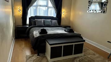 4 bedrooms, iron/ironing board, free WiFi