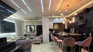 Villa, 3 Bedrooms, Accessible, Balcony | Lounge