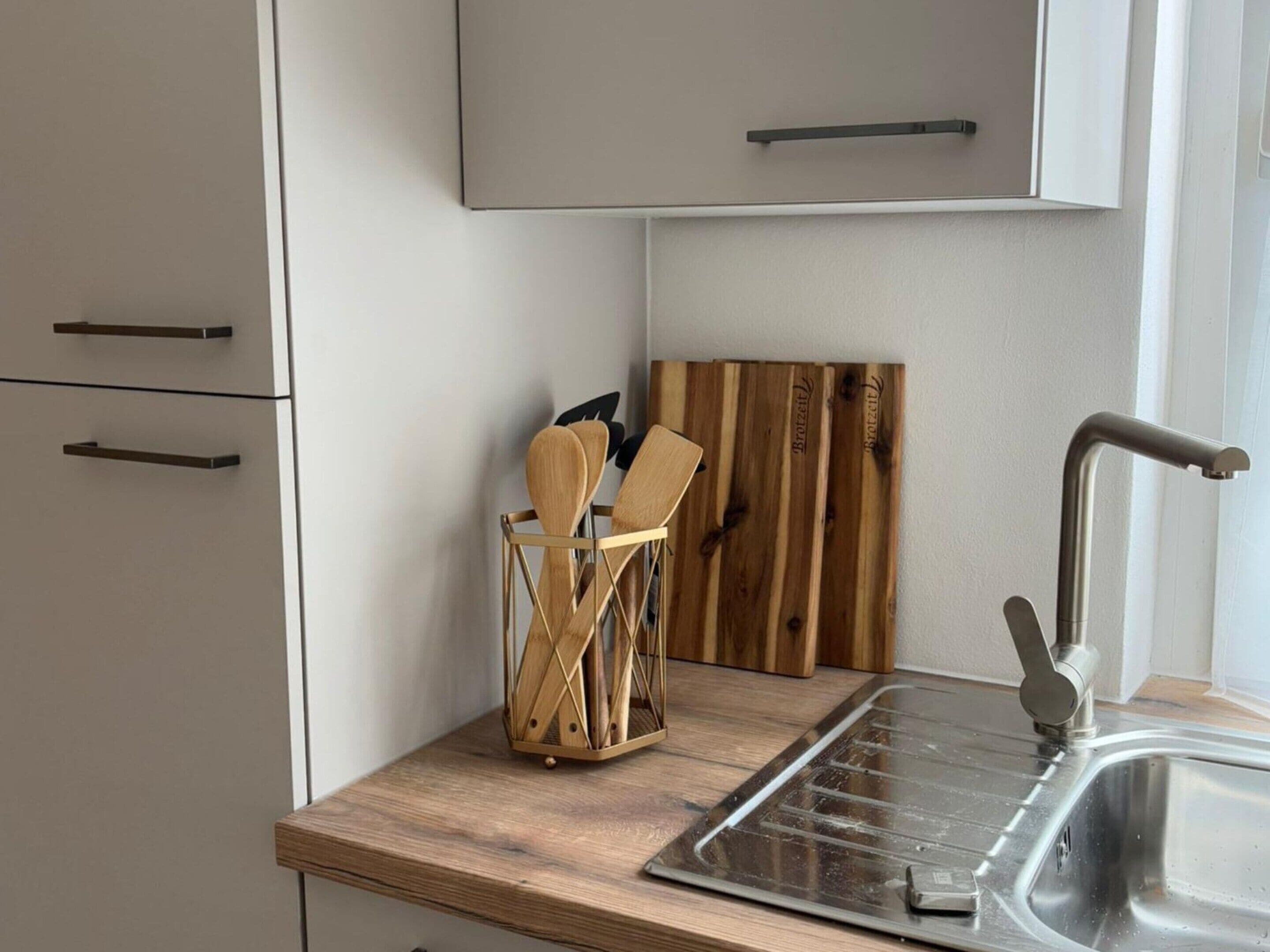 Appartement | Privékeuken | Kookgerei, borden en bestek