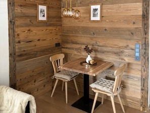 Dining - Apartment in Seefeld Near Ski Slopes (Seefeld in Tirol)