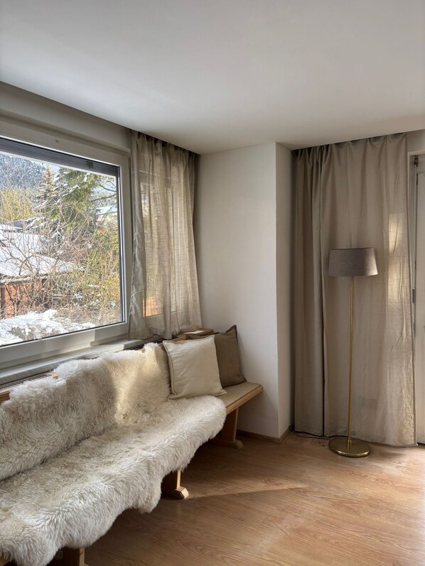 Apartment | Living area | Flat-screen TV - Apartment in Seefeld Near Ski Slopes (Seefeld in Tirol)