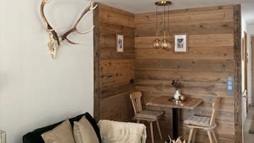 Apartment | Interior