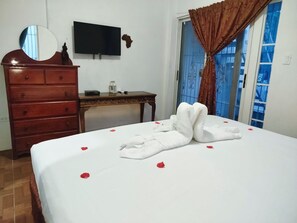 Family Apartment, 2 Bedrooms, Kitchen, Pool View | Individually decorated, individually furnished, iron/ironing board - See Belize Sea View Vacation Rentals (Belize City)