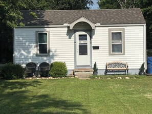 Exterior detail - Charming. Cozy. Central Location. (Wichita)
