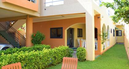 Villa Beach Avepozo Free WiFi Air-conditioned I