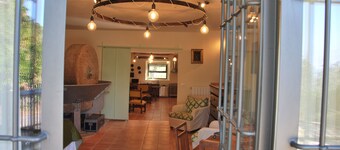 Il Frantoio - Tuscan Loft between Nature and Relaxation, Private Garden & BBQ