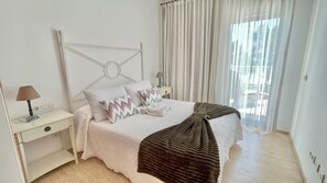 4 soveværelser, strygejern/strygebræt, Wi-Fi, sengetøj