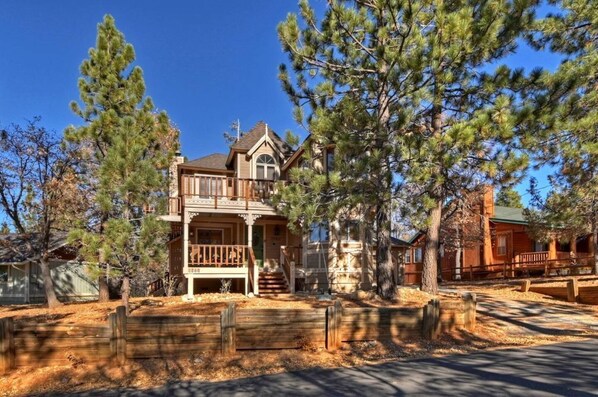 Exterior - Canyon Castle: Mtn. Retreat w/ Hot Tub & Fireplace (Big Bear)