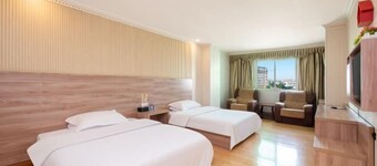 Qicheng Hotel (Shenzhen Guanlan Dahe Road)