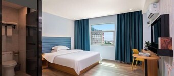 Qicheng Hotel (Shenzhen Guanlan Dahe Road)