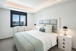 5 多间卧室、熨斗/熨衣板、WiFi、床单