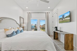 5 bedrooms, free WiFi, bed sheets