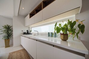 Apartment, 3 Bedrooms, Smoking, Private Pool | Interior
