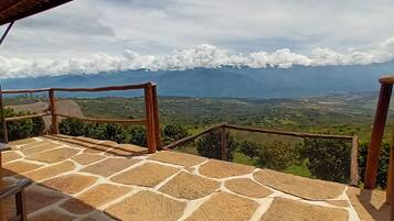 Family Room, Mountain View | Terrace/patio