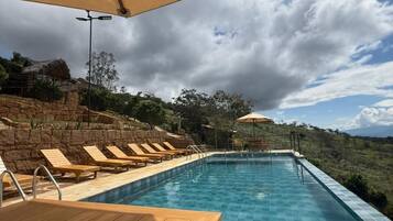 Utomhuspool