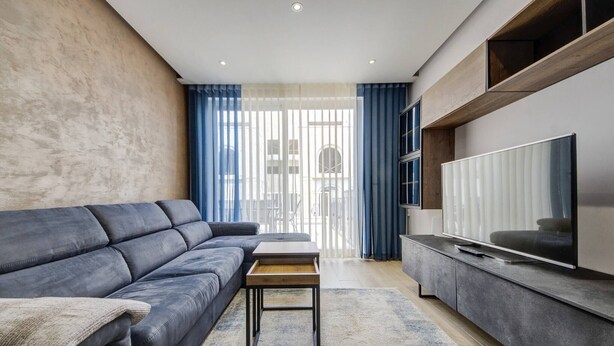 Living room - Beautiful 2 BDR Penthouse Near Valletta Sleeps 6 (Hamrun)