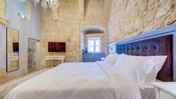 Room, 1 Bedroom, Smoking | 1 bedroom