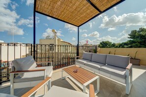 Room, 1 Bedroom, Smoking, Terrace | Balcony
