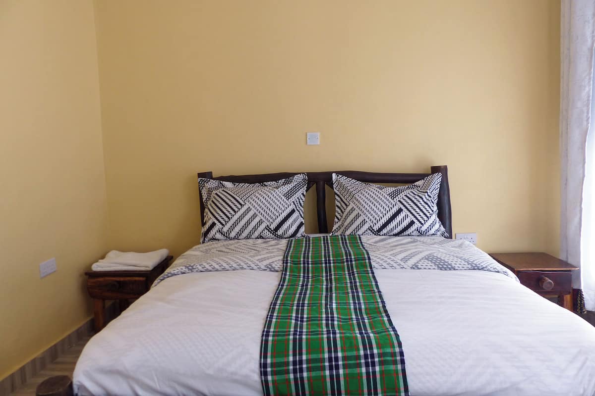Comfort Double Room | 2 bedrooms, laptop workspace, free WiFi