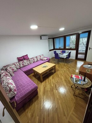 Comfort Apartment, Non Smoking | Living area | 90-inch flat-screen TV with cable channels - Chengic Villa Comfort - Modern 2-Bedroom (Sarajevo)