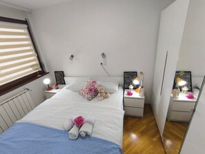 Comfort Apartment, Non Smoking | 2 bedrooms, iron/ironing board, free WiFi, bed sheets - Chengic Villa Comfort - Modern 2-Bedroom (Sarajevo)
