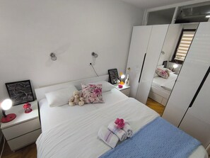 Comfort Apartment, Non Smoking | 2 bedrooms, iron/ironing board, free WiFi, bed sheets - Chengic Villa Comfort - Modern 2-Bedroom (Sarajevo)