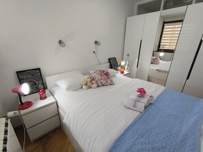 Comfort Apartment, Non Smoking | 2 bedrooms, iron/ironing board, free WiFi, bed sheets - Chengic Villa Comfort - Modern 2-Bedroom (Sarajevo)