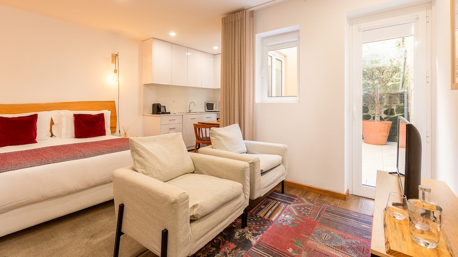Charming 1-bedroom Apartment in Oporto