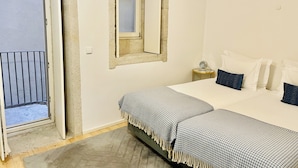 1 Schlafzimmer, Bügeleisen/Bügelbrett