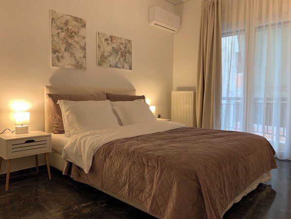 2 bedrooms, iron/ironing board, travel crib, WiFi