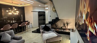 Cosy light maisonette Villa in the busiest street in Sousse highly equipped