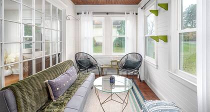 Charming 2-bedroom duplex in fabulous Durham - close to Duke, downtown and UNC