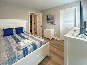 3 soverom, skrivebord, strykejern/-brett og wi-fi