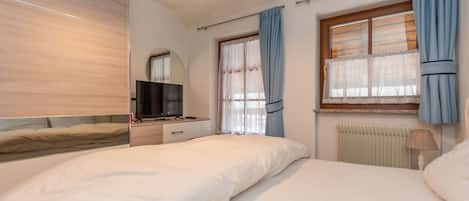 2 chambres, Wi-Fi gratuit, draps fournis