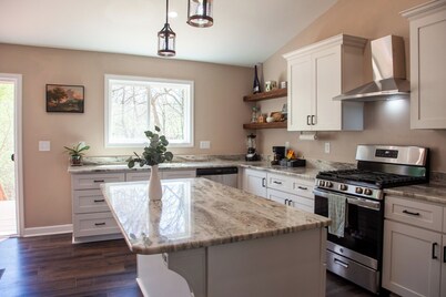 3-bedroom house near Deep River, Toyota Megasite, NC Zoo & Zoo Sports Complex
