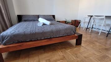 Comfort Apartment | Seterika/papan seterika, Wi-fi percuma