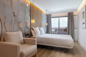 Standard Studio, Terrace