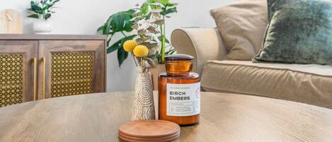 Smart-tv och eldstad