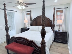 4 quartos, ferros/tábuas de passar roupa, Wi-Fi, roupa de cama