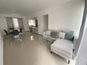 Smart TV - Cozy Tropical Getaway (Sosua)