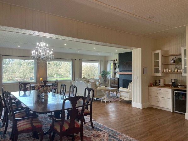 تناول الطعام