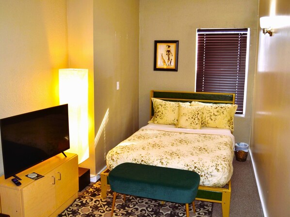 Room amenity - Room-cozy Nest 4 Near the UND Medical Sc (Grand Forks)