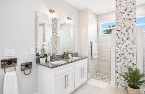 Hair dryer - Upscale Bonita Springs Villa • Heated Pool • Bikes • 5 Min Beach (Bonita Springs)