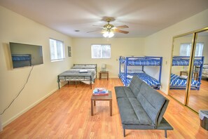 4 habitaciones, escritorio y wifi