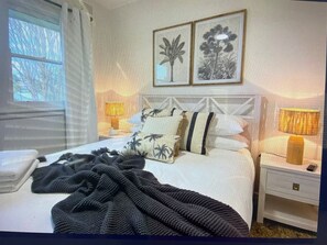 3 Schlafzimmer, Bügeleisen/Bügelbrett, WLAN, Bettwäsche